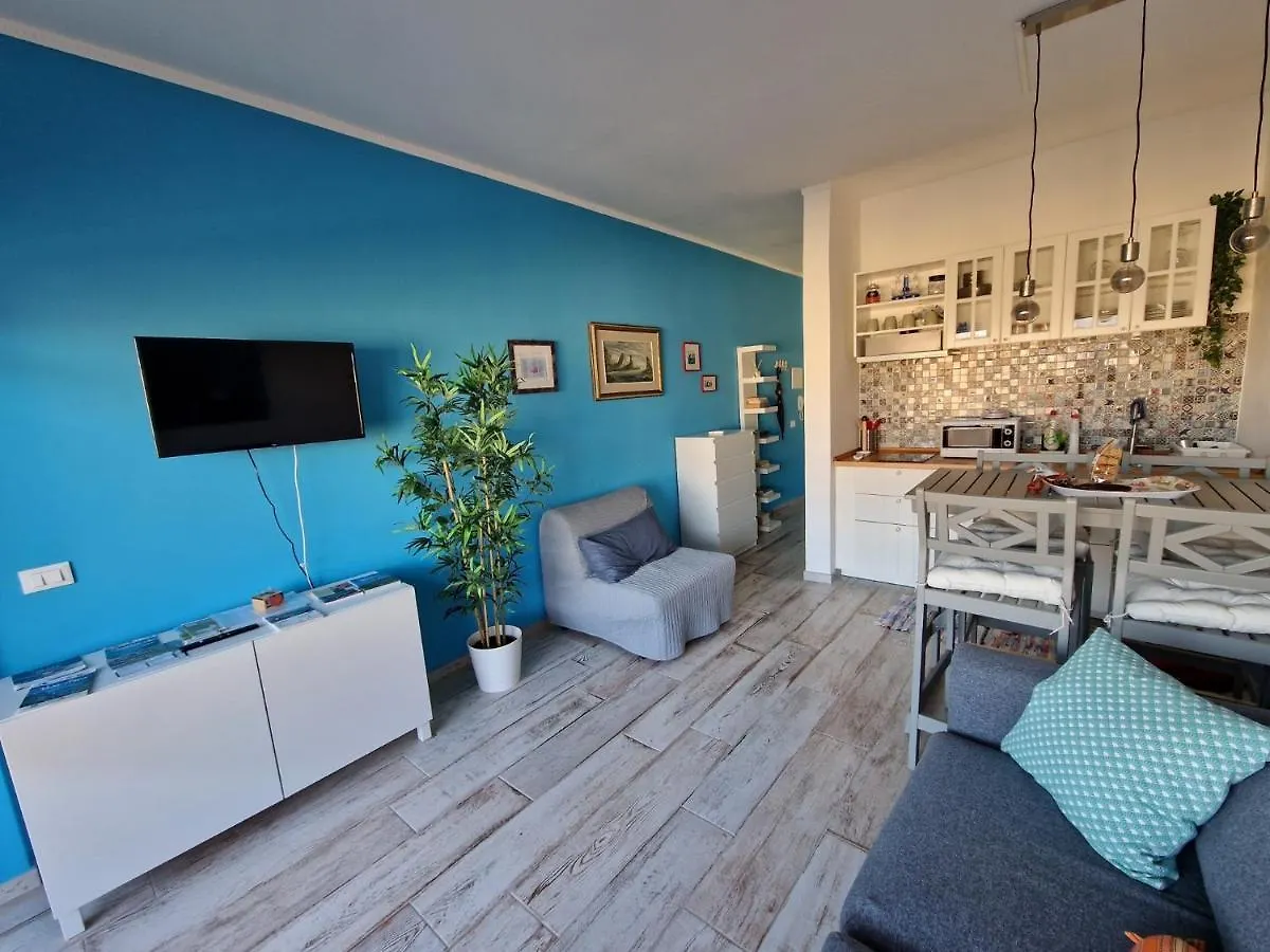 Casa Marina - Monolocale Vista Mare Apartment Follonica